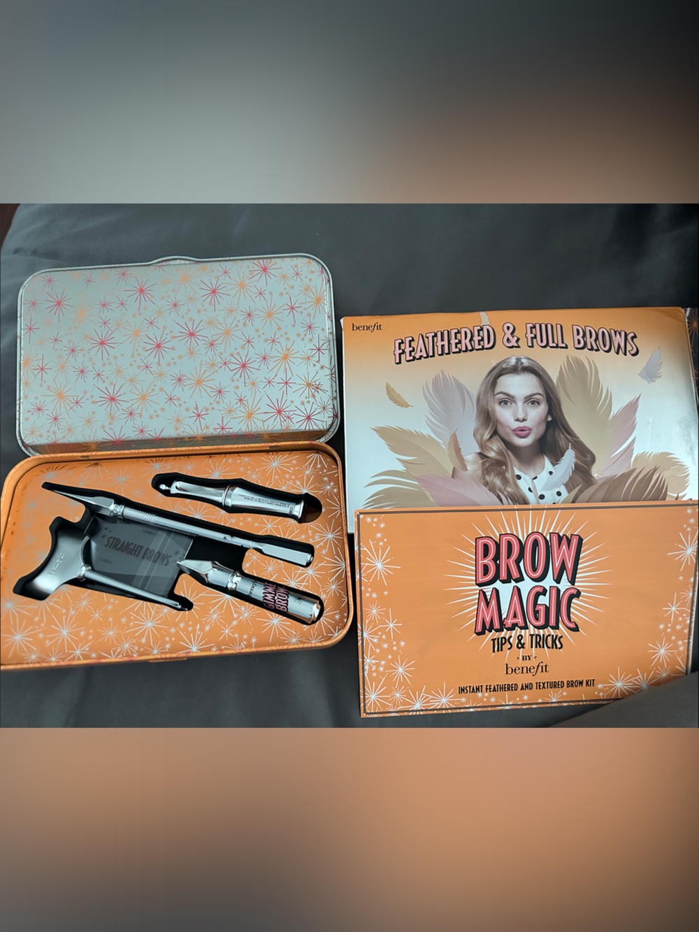 Benefit Brow Magic Brow Kit in Orange Tin with Star Pattern